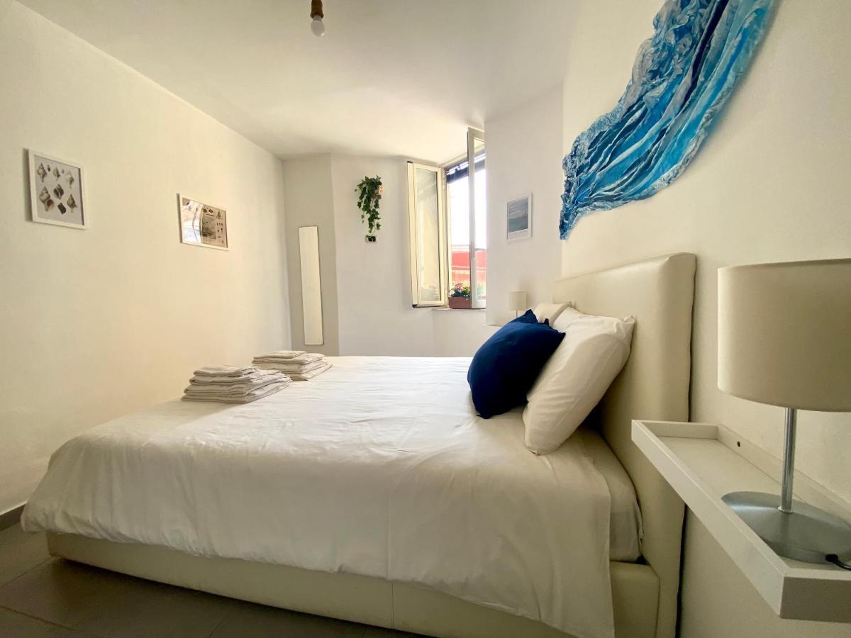Casa Con Terrazzo In Centro Apartman Nápoly Kültér fotó